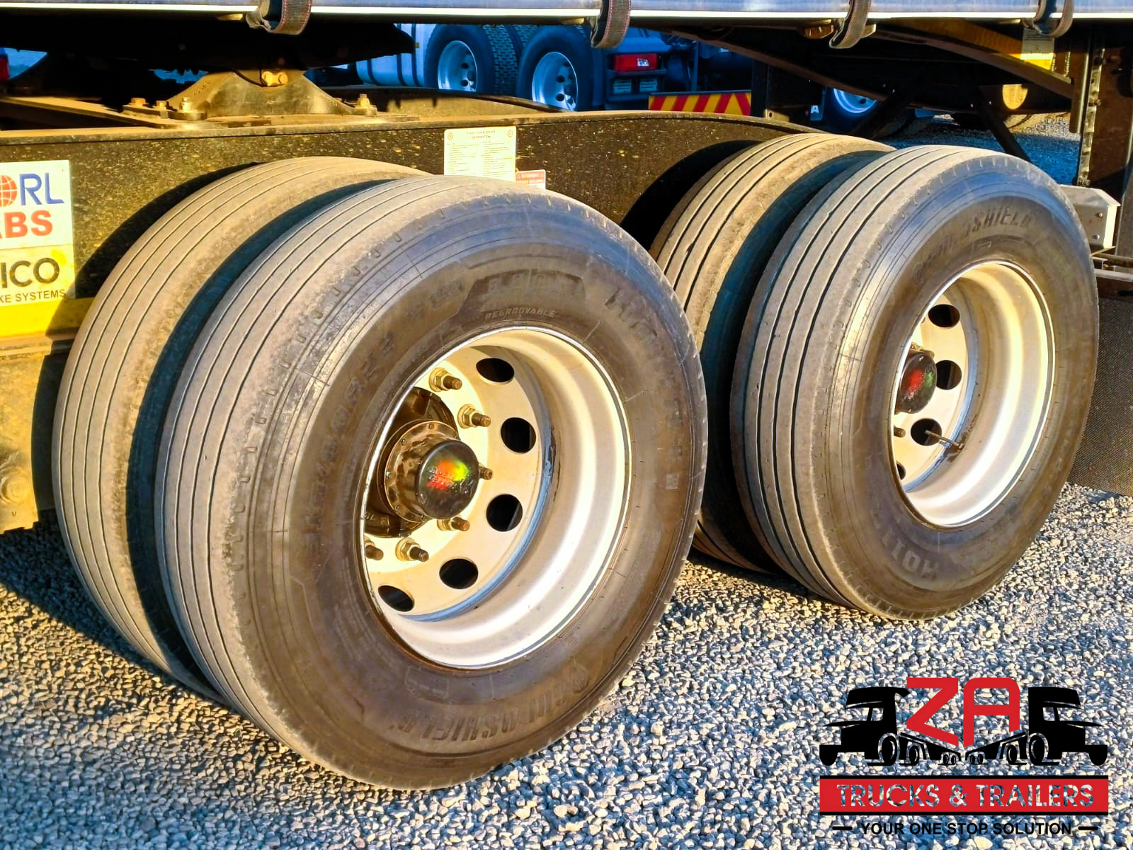 2023 PARAMOUNT SUPERLINK TAUTLINERS